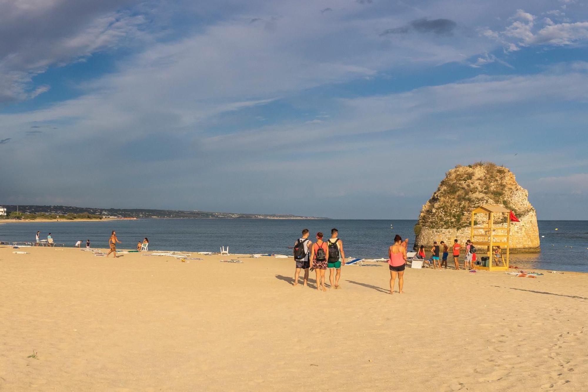 Andrew's - Playita